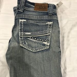 🌚 NWT Buckle BKE Cropped Jeans 🌚